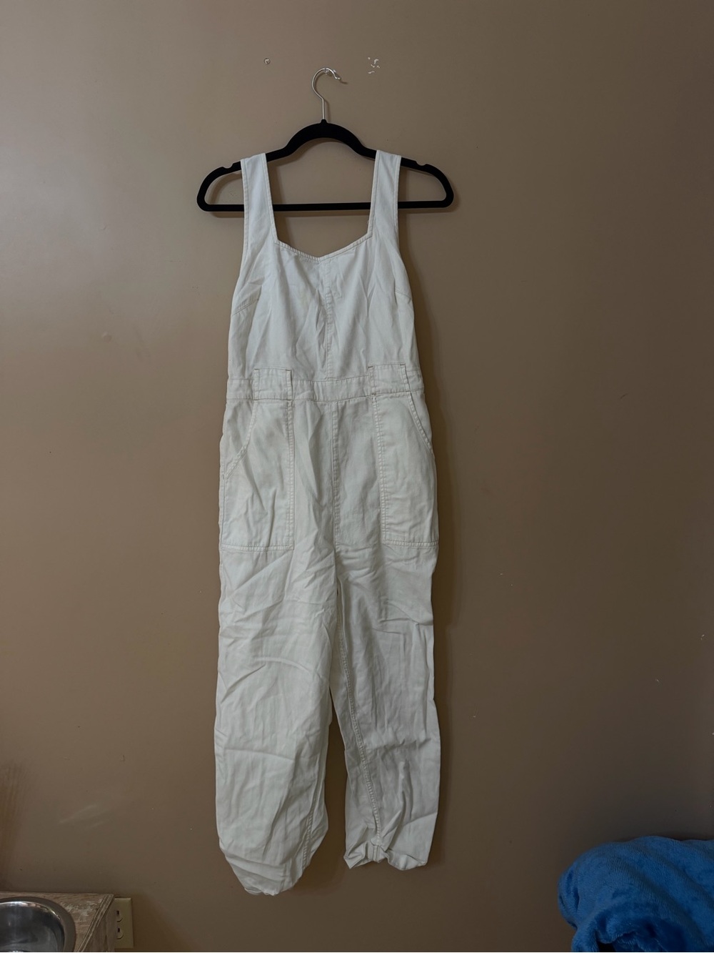 American Eagle Outfitters Cream Sleeveless Cotton Overalls
